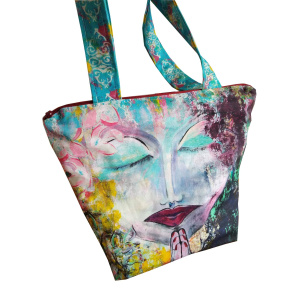 prayinghands-bag-white-background